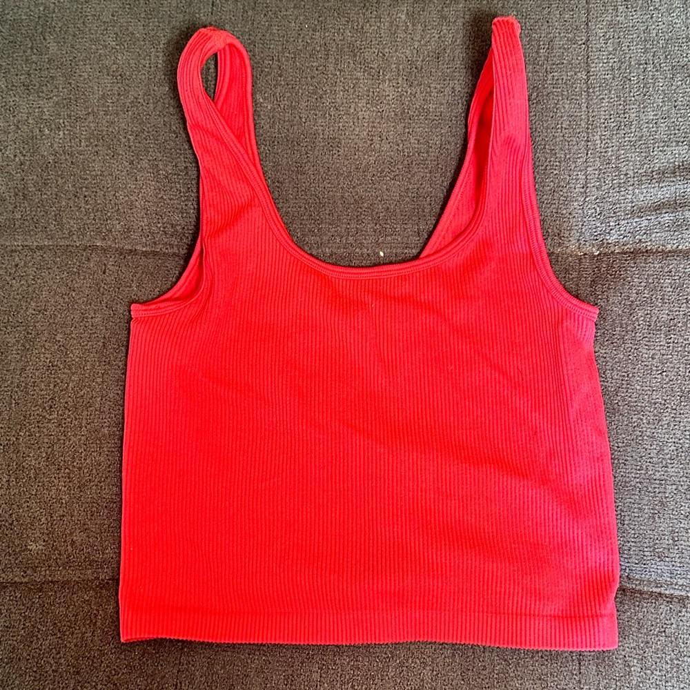 Vibrant hot Pink Ribbed Tank Top - Picture 3 of 3